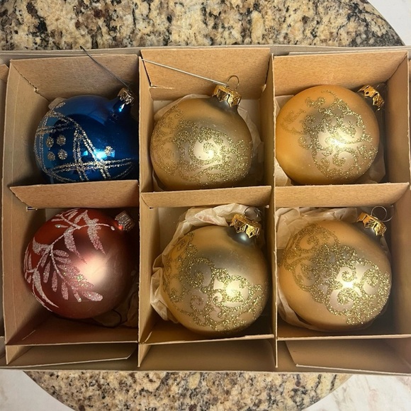 Sears • The Imperial Collection • Vintage • Christmas Glass Ornaments • Gold/Red - Picture 2 of 4